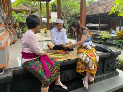 Click to view full screen Purification: A Sacred Tradition of Spiritual Cleansing in Bali photo review