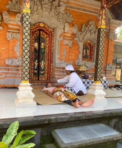 Purification, Palm Reading, Trauma Healing, Open Chakra, and Aura photo review
